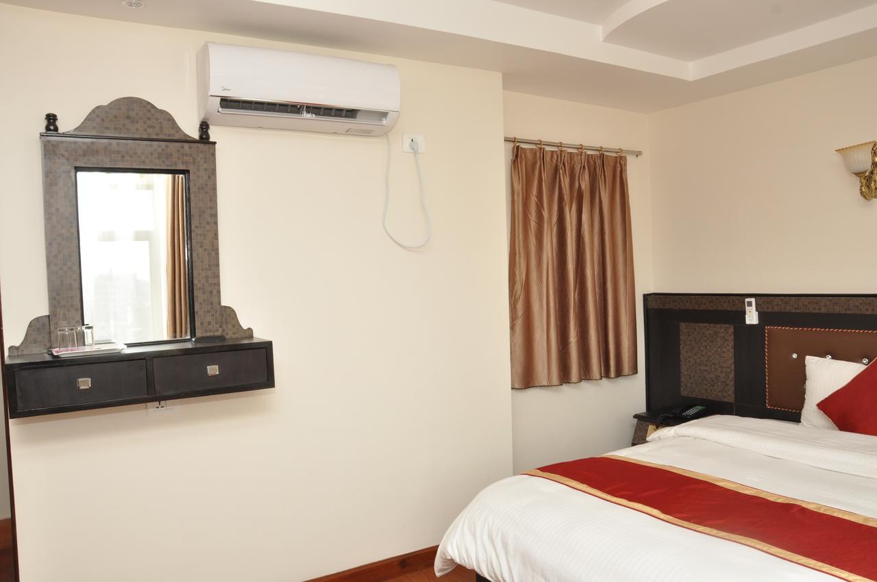 Mandala Hotel Катманду Екстериор снимка